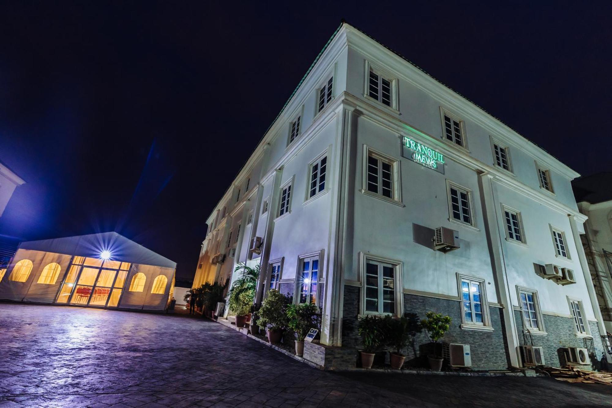 Tranquil Mews Hotel Jabi ภายนอก รูปภาพ