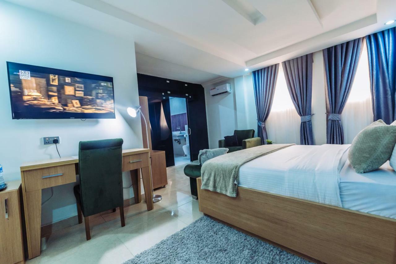 Tranquil Mews Hotel Jabi ภายนอก รูปภาพ