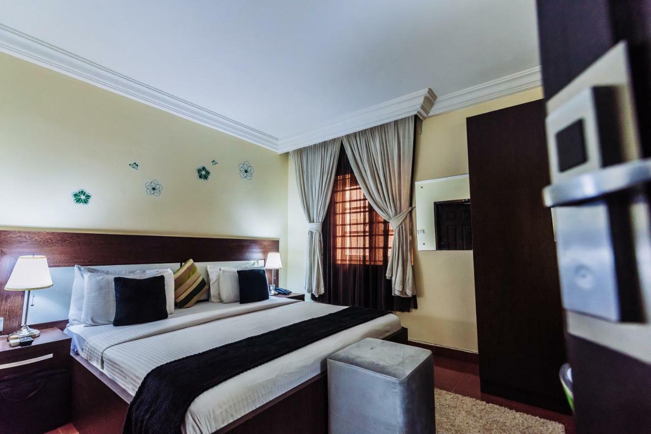 Tranquil Mews Hotel Jabi ภายนอก รูปภาพ