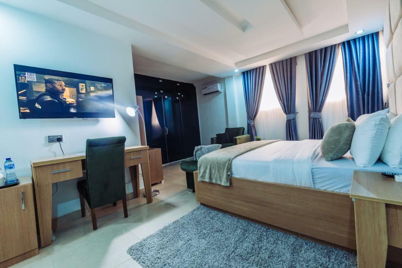 Tranquil Mews Hotel Jabi ภายนอก รูปภาพ