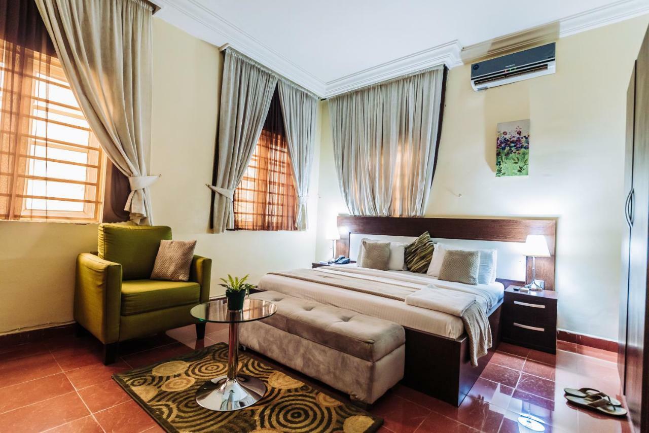 Tranquil Mews Hotel Jabi ภายนอก รูปภาพ