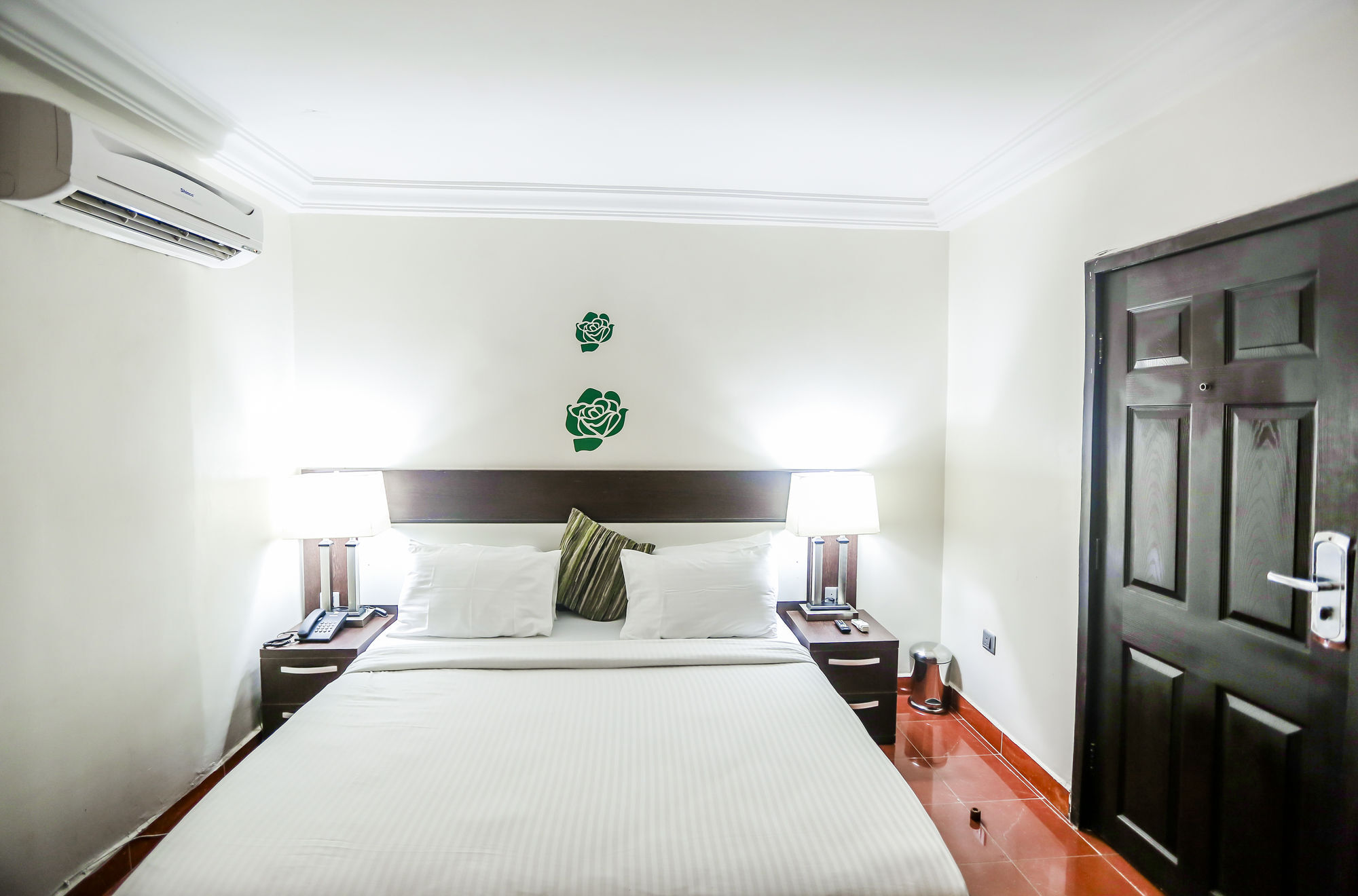 Tranquil Mews Hotel Jabi ภายนอก รูปภาพ